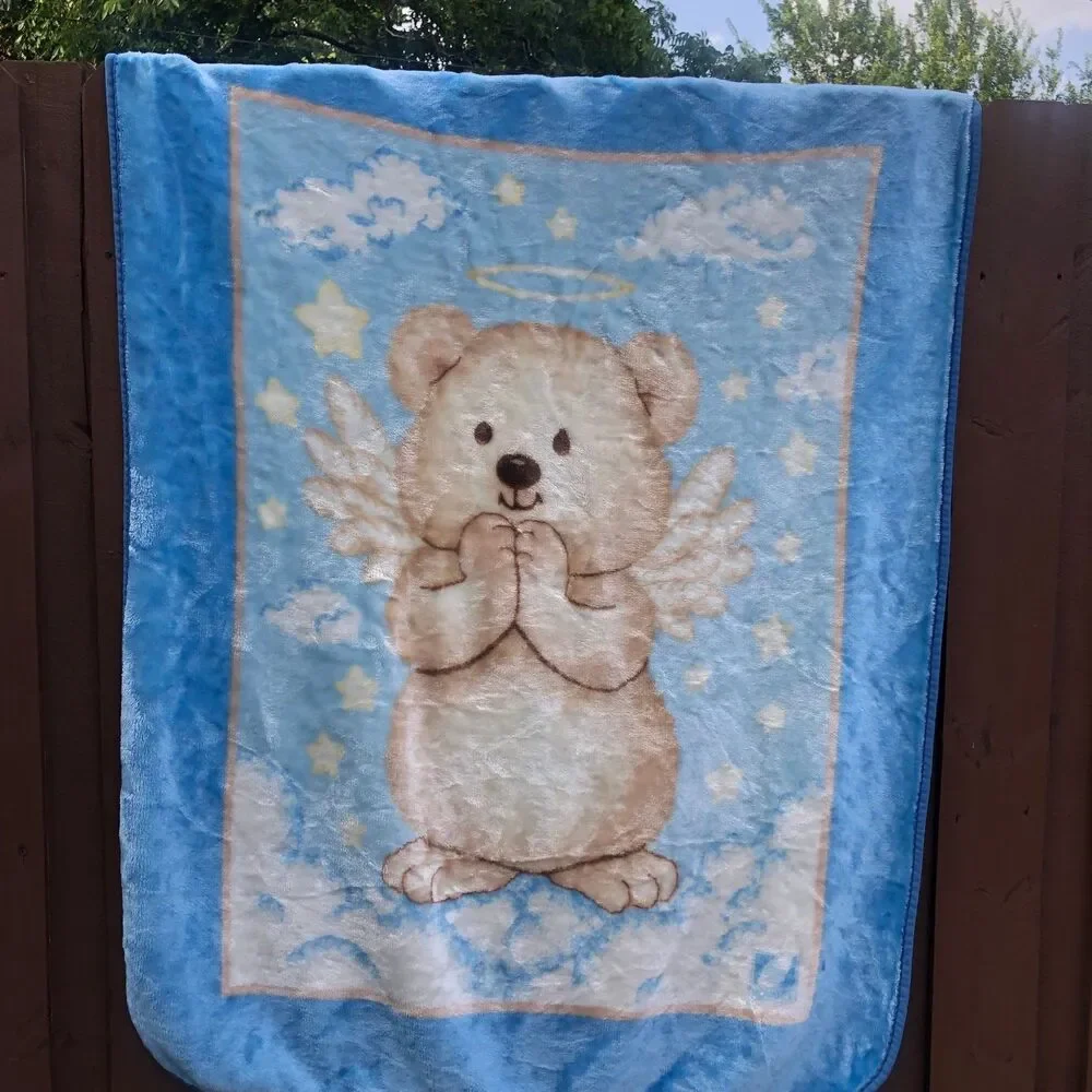 Rare Novatex baby boy blanket blue style guardian Angel bear praying size 38x54”